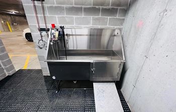 Pet wash